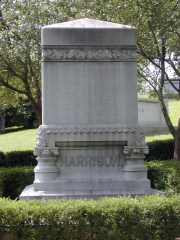 Benjamin Harrison's  grave at Crown Hill (right). [Click for a larger version]