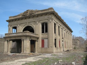 unionstationupdatelarge Not so much of an update, though, because absolutely nothing has happened (other than further decay) in 8 years as of April, 2009.
